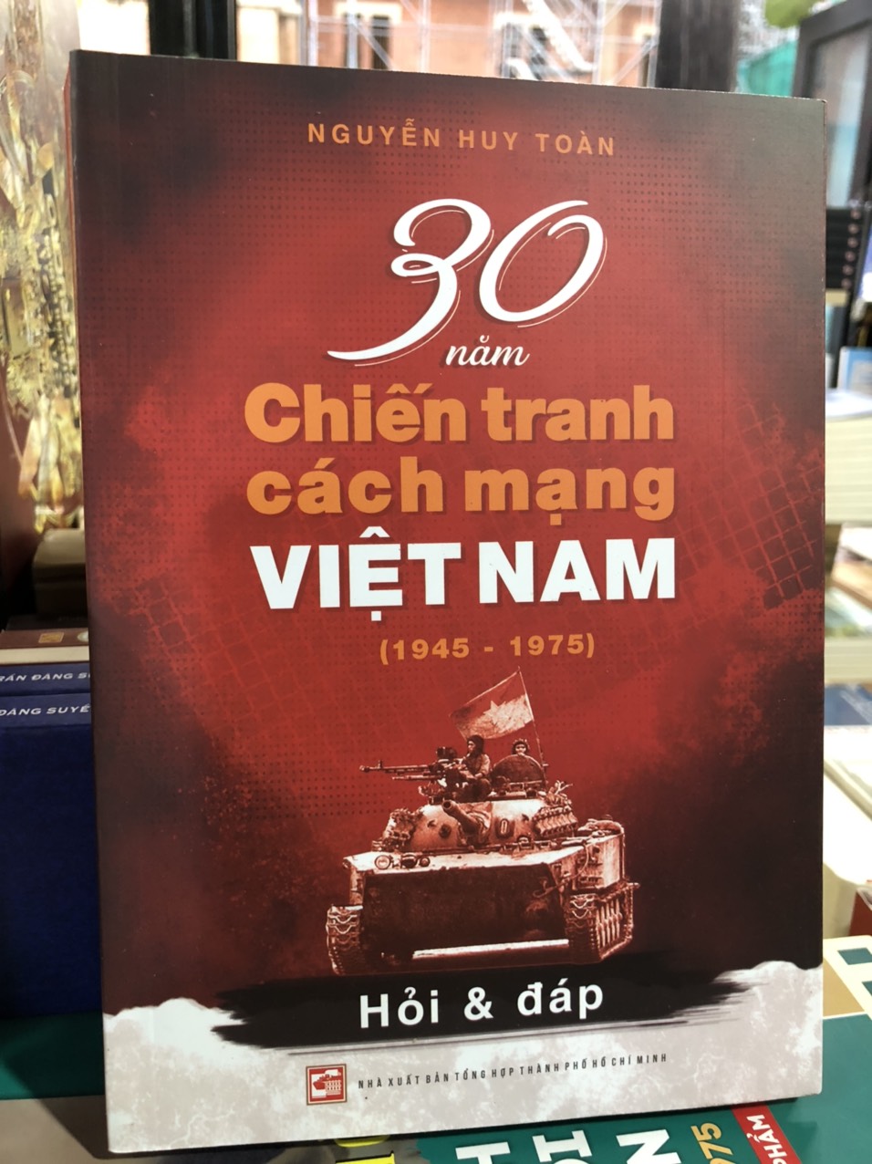 Nxbhcm - sách 30 năm chiến tranh cách mạng việt nam