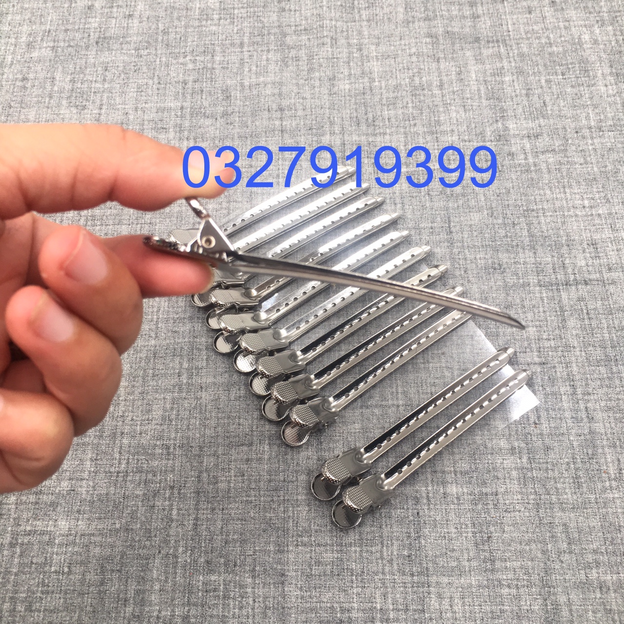 Kẹp tóc - kẹp mỏ vịt 1vỉ 12 chiếc ( kẹp sắt )