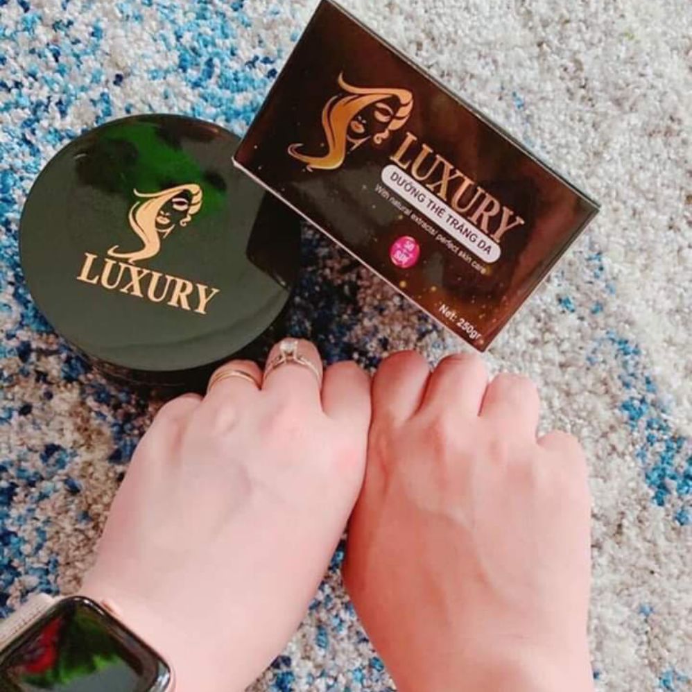 Kem body luxury dưỡng trắng da