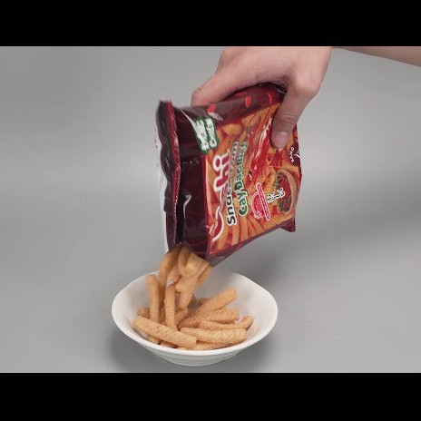 Snack Tôm Cay Đặc Biệt Oishi 35g