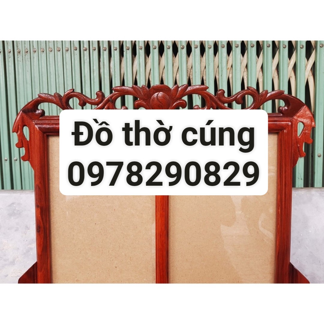 khung ảnh thờ đôi gỗ hương (kích thước một ảnh 25 x 35 cm)
