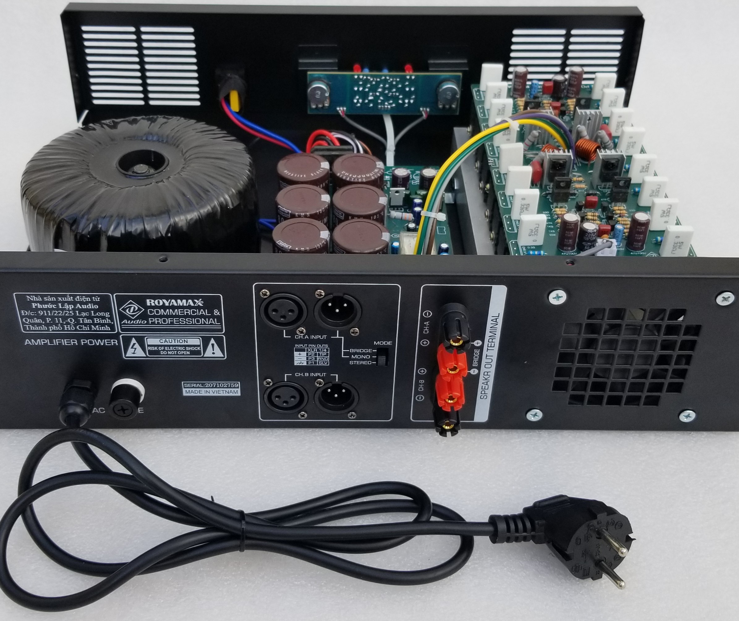Cục đẩy Main Công suất ROYAMAX MPX-1600