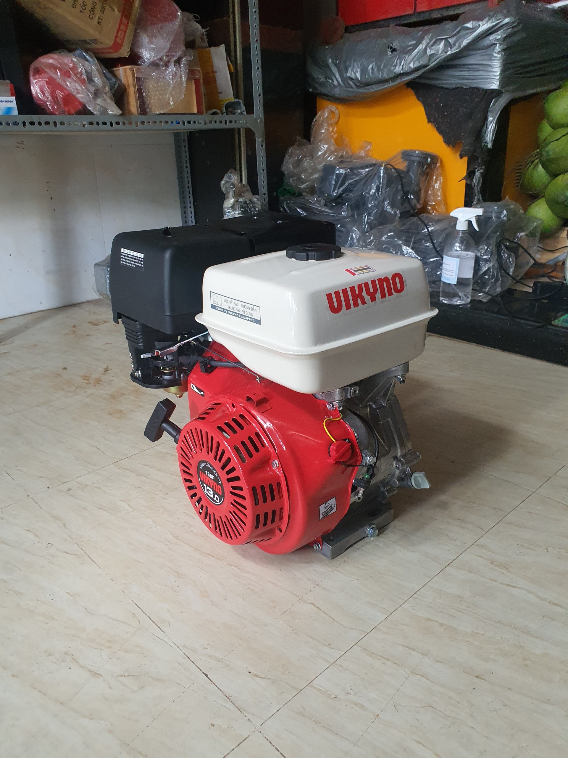 Động cơ xăng Vikyno 188F (13HP) cốt thẳng
