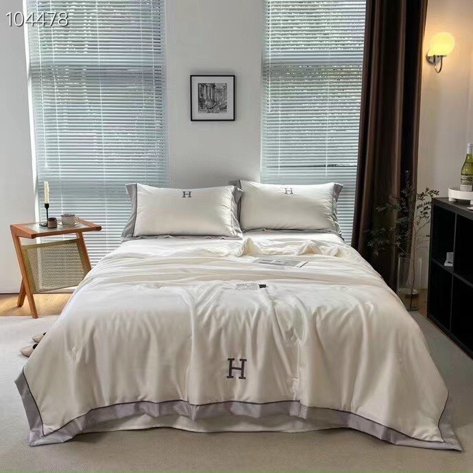 Set chăn hè ga gối phi lụa chữ h hàng mới cập bến