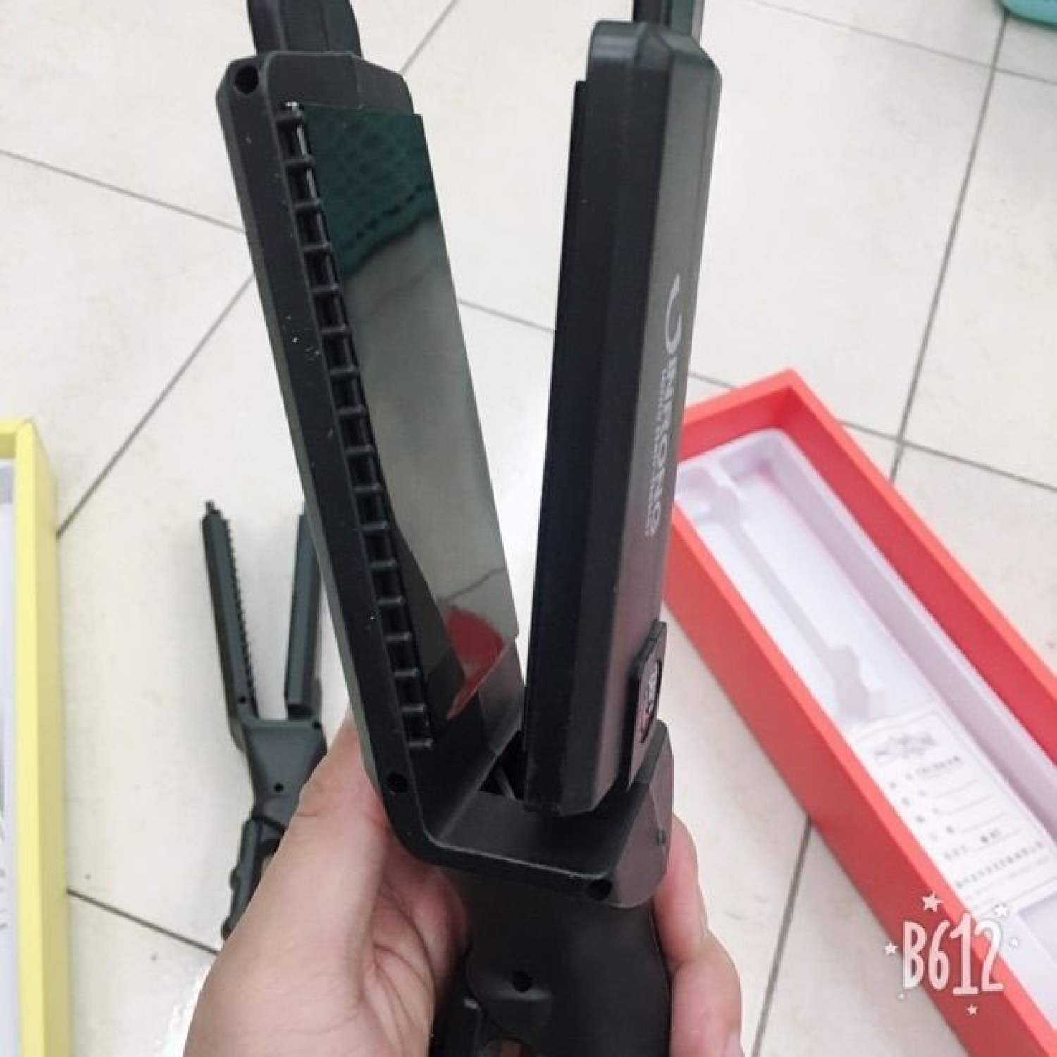 MÁY LÀ DUỖI KẸP TÓC TAY CẦM DẠNG KÌM