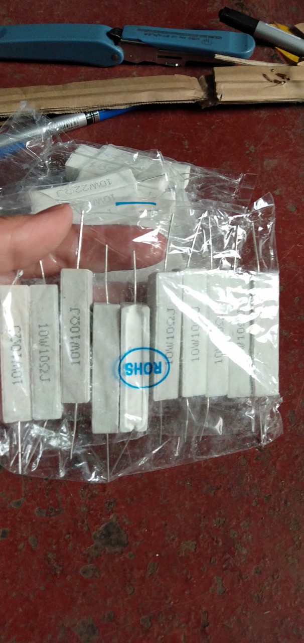 10 điện trở sứ 10 om 10w