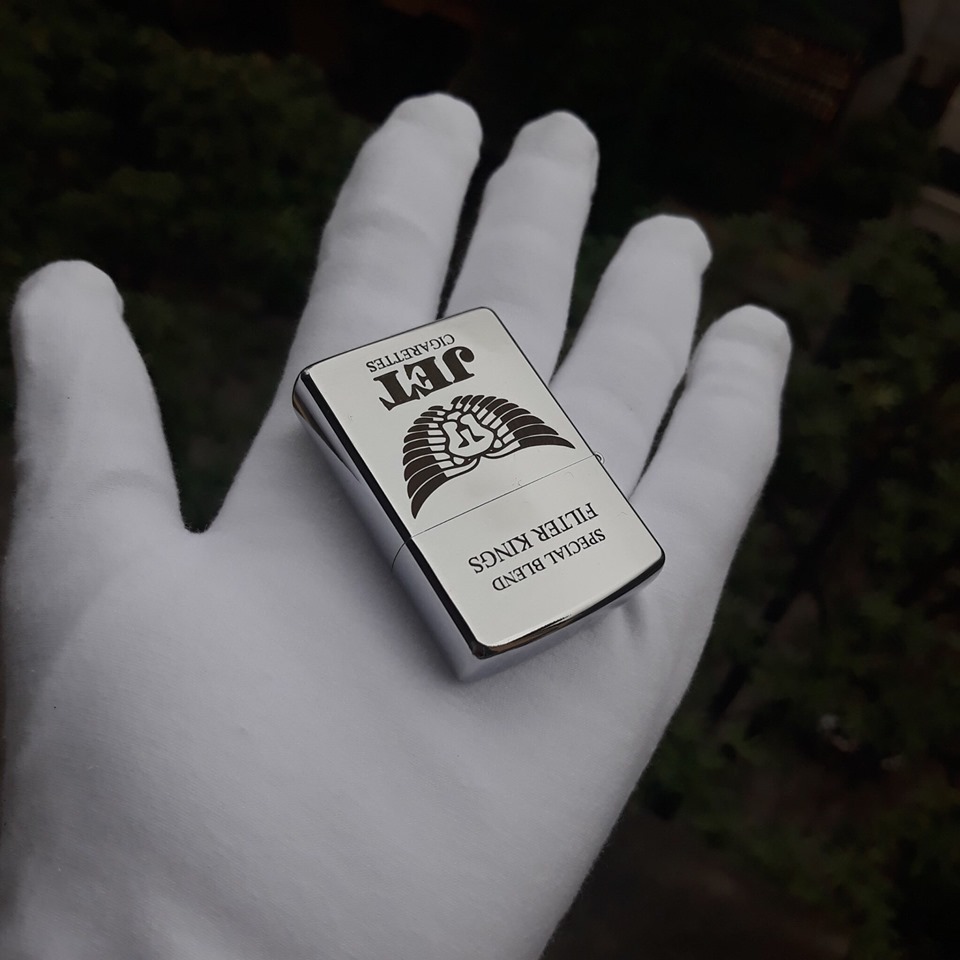 [HCM]Bật Lửa Zippo USA Khắc Logo Jet - Tặng Kèm Xăng Đá