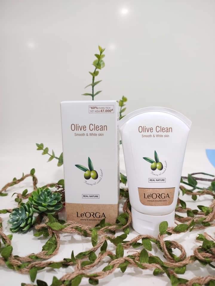 Sữa rửa mặt trắng da OLIVE CLEAN ORGA