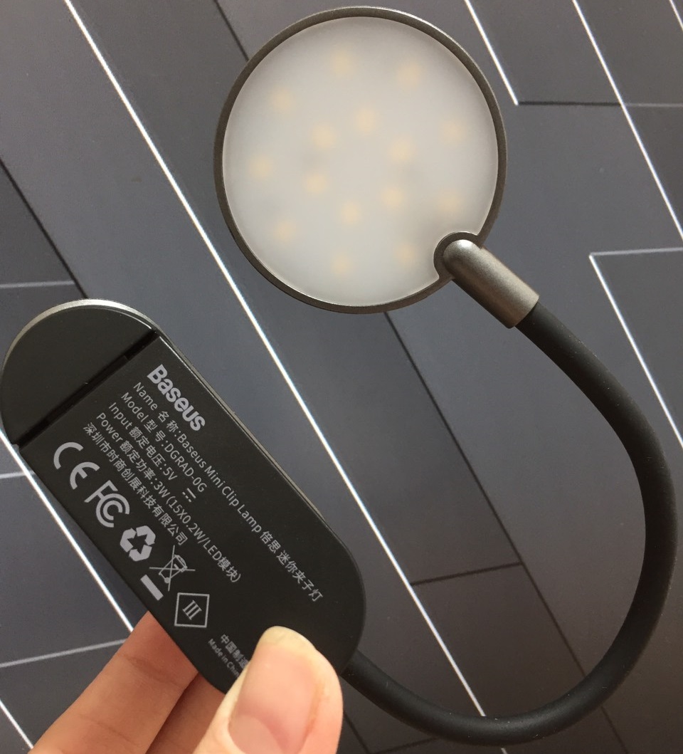 [HCM]Đèn đọc sách dạng kẹp Baseus Mini Clip Lamp DGRAD-0G