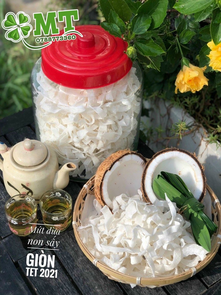 Mứt dừa dây sấy dẻo ít ngọt 500g (Mứt dừa dây truyền thống)