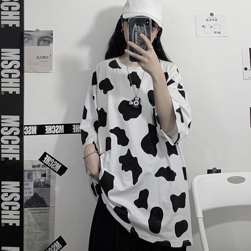 Áo Phông Bò Sữa Unisex Dáng Rộng Trùm Mông