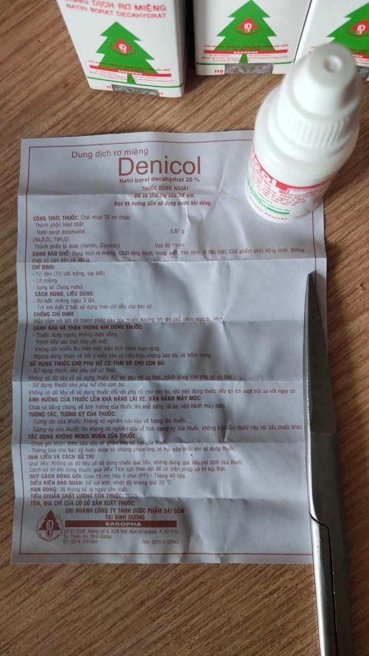 Dung dịch rơ miệng Denicol 20% Natriborat decahydrat