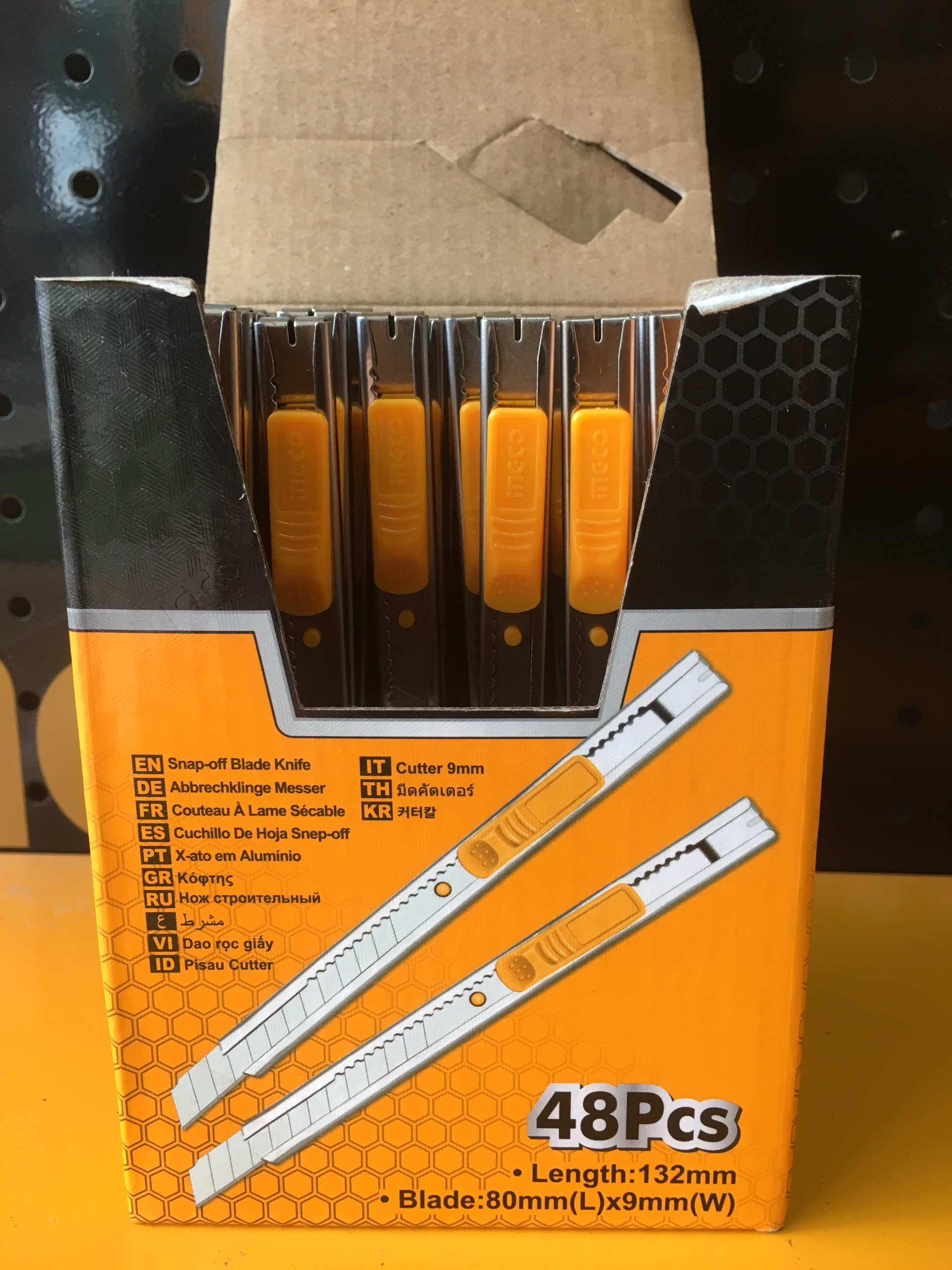 Dao rọc giấy mini INGCO HKNS1806