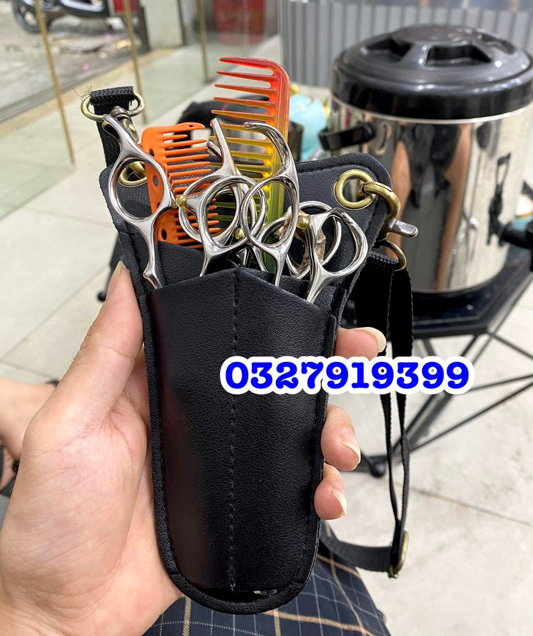 Túi đeo đựng kéo cắt tóc B08 - Chuyên sản phẩm tóc, nhiều ngăn đựng thoải mái, khâu thủ công, dây dài 1m30, kích thước 18x6cm, tiện lợi cho cả đeo hông hoặc đeo chéo