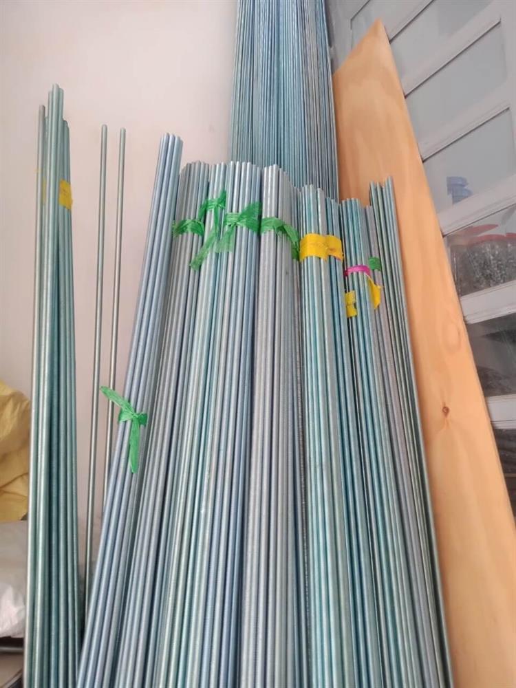 Cây ty ren mạ kẽm M8 dài 1m (Combo 3 cây)