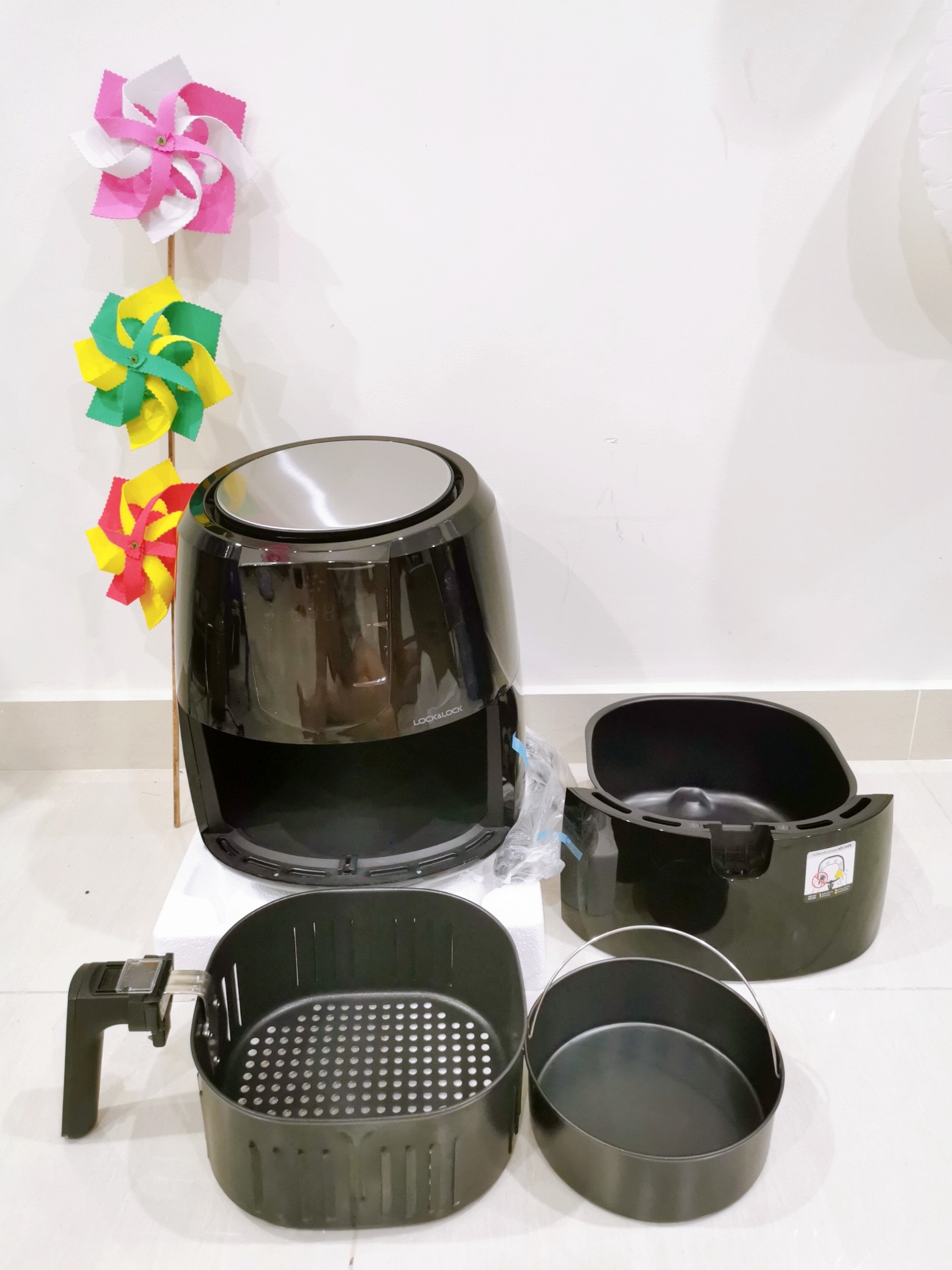 Nồi chiên không dầu điện tử LOCK&LOCK EJF357 (5.2L) 1800W
