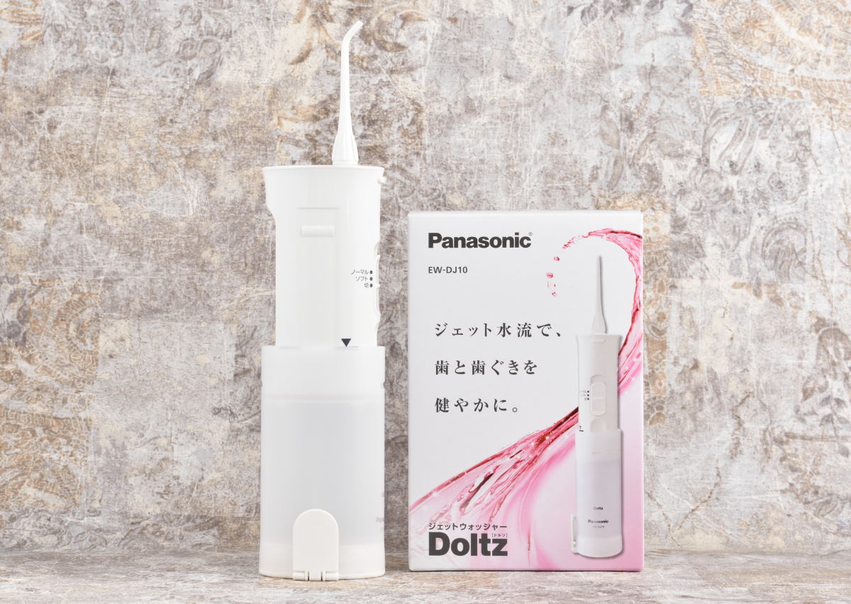 Máy tăm nước Panasonic EW DJ10