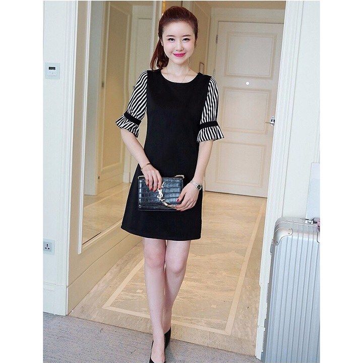 Đầm suông phối tay sọc