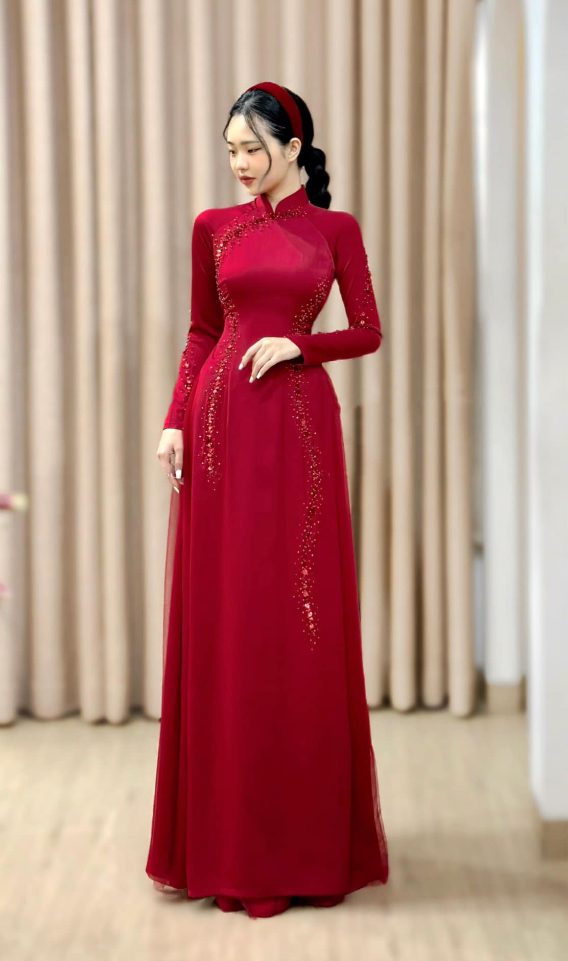 Áo dài cưới màu đỏ đô đính kết phale [CAM HOUSE] chất liệu lụa 4 tà dày dặn