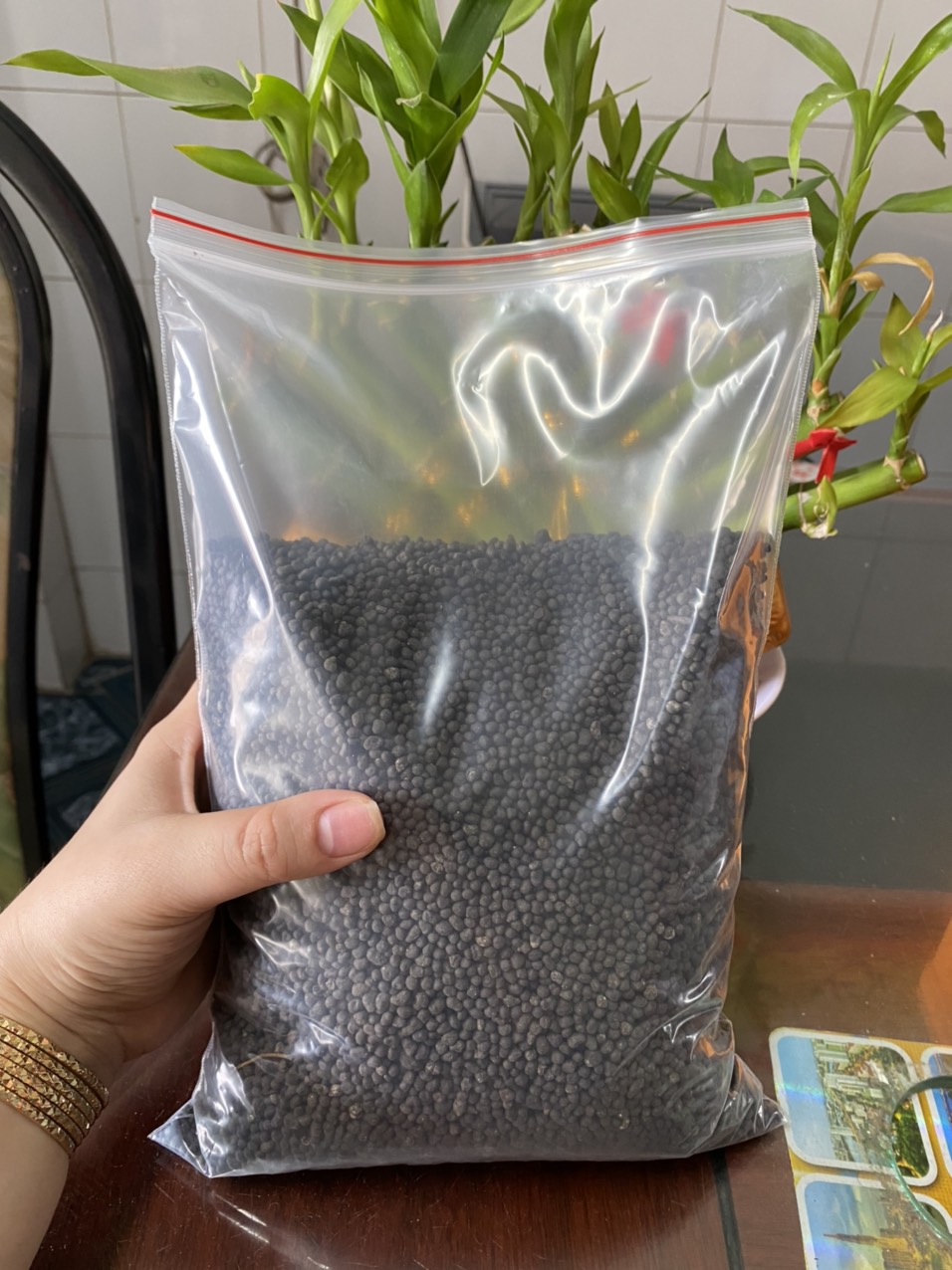 PHÂN BÓN - SUPER LÂN - HỘT LONG THÀNH - DẠNG 1KG