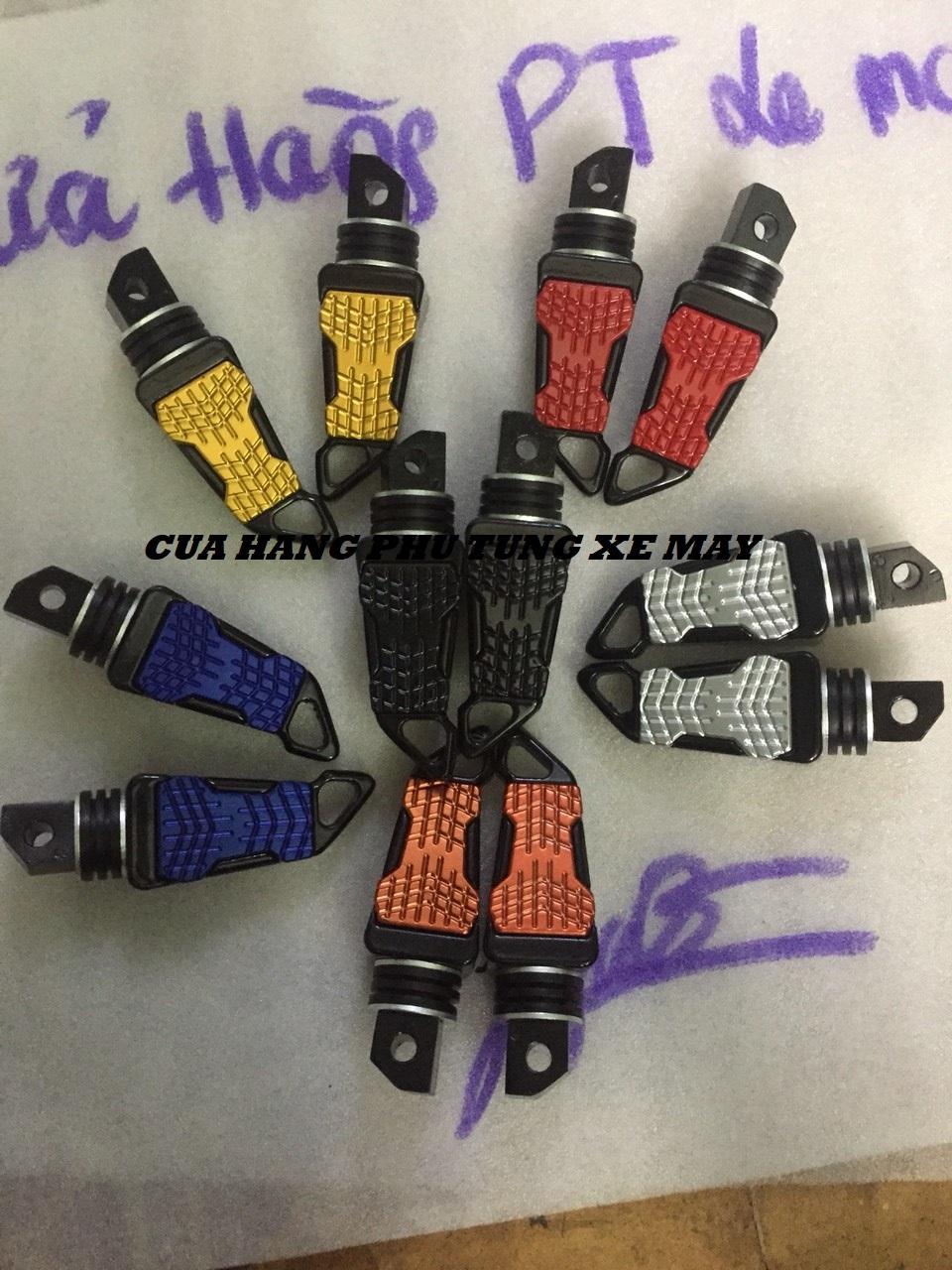 Gác chân sau biker xe gắn xe máy cá tính, độc lạ