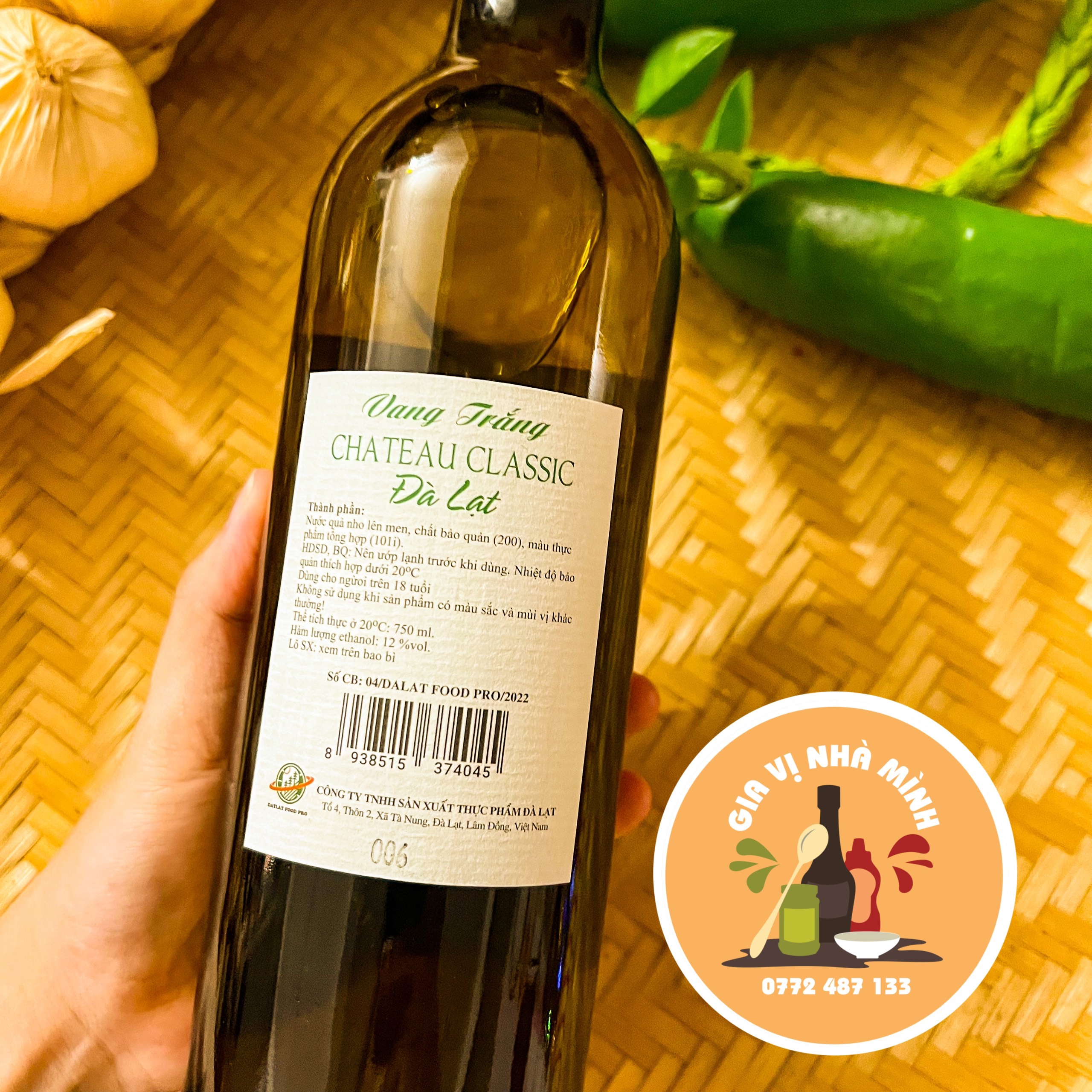 VANG TRẮNG ĐÀ LẠT CHATEAU CLASSIC ( DÙNG TRONG NẤU ĂN )- CHAI 750ML
