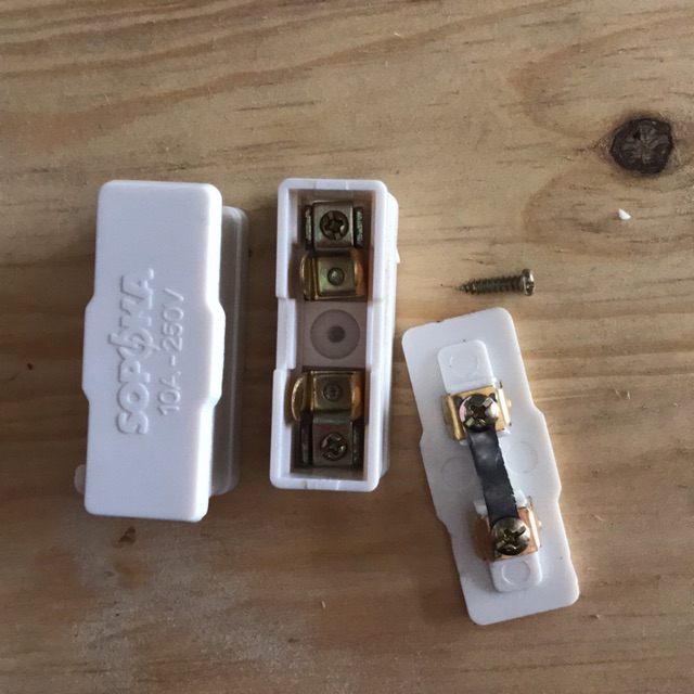Cầu chì Sopoka CC10A