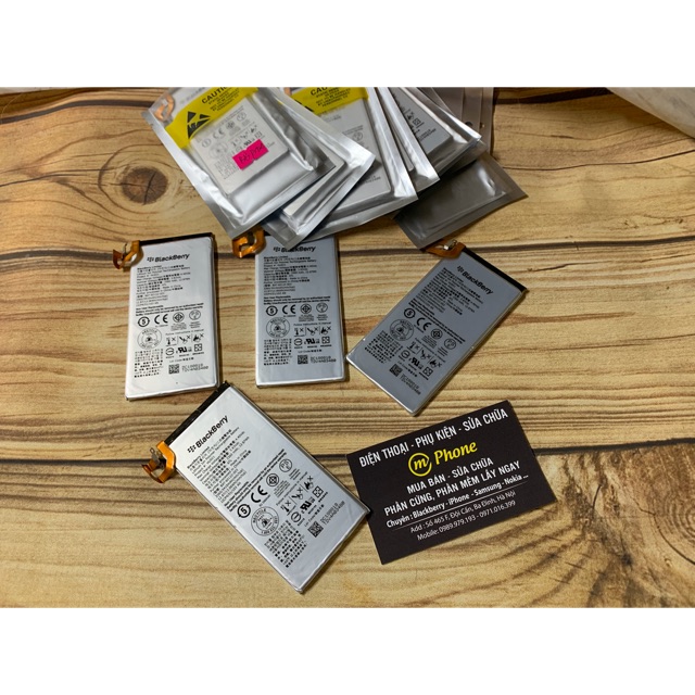 Pin Blackberry Priv Mới