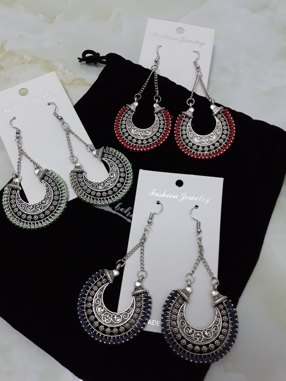 Khuyên tai phong cách thời trang cổ điển boho