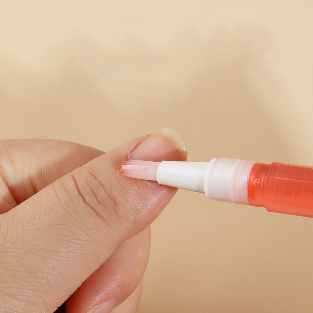 Good quality nail polishing pen