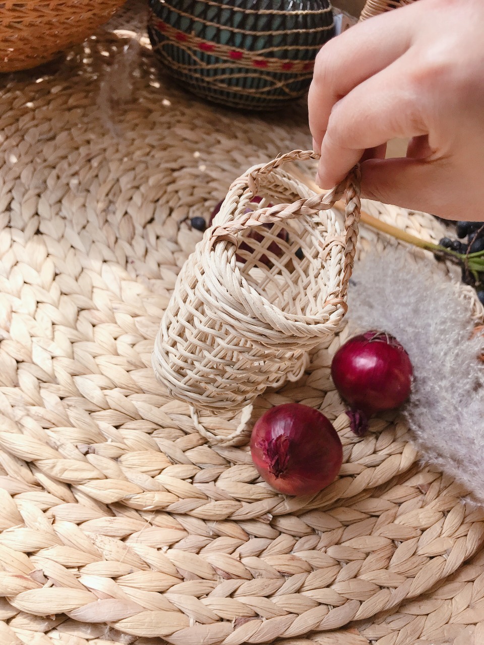 Giỏ Mây Siêu Xinh XắnPhong cách vintage boho mini siêu nhỏ dùng để trang trí Phòng bé