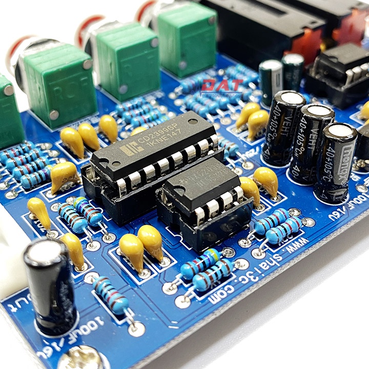 Mạch khuếch đại micro Karaoke XH-M173
