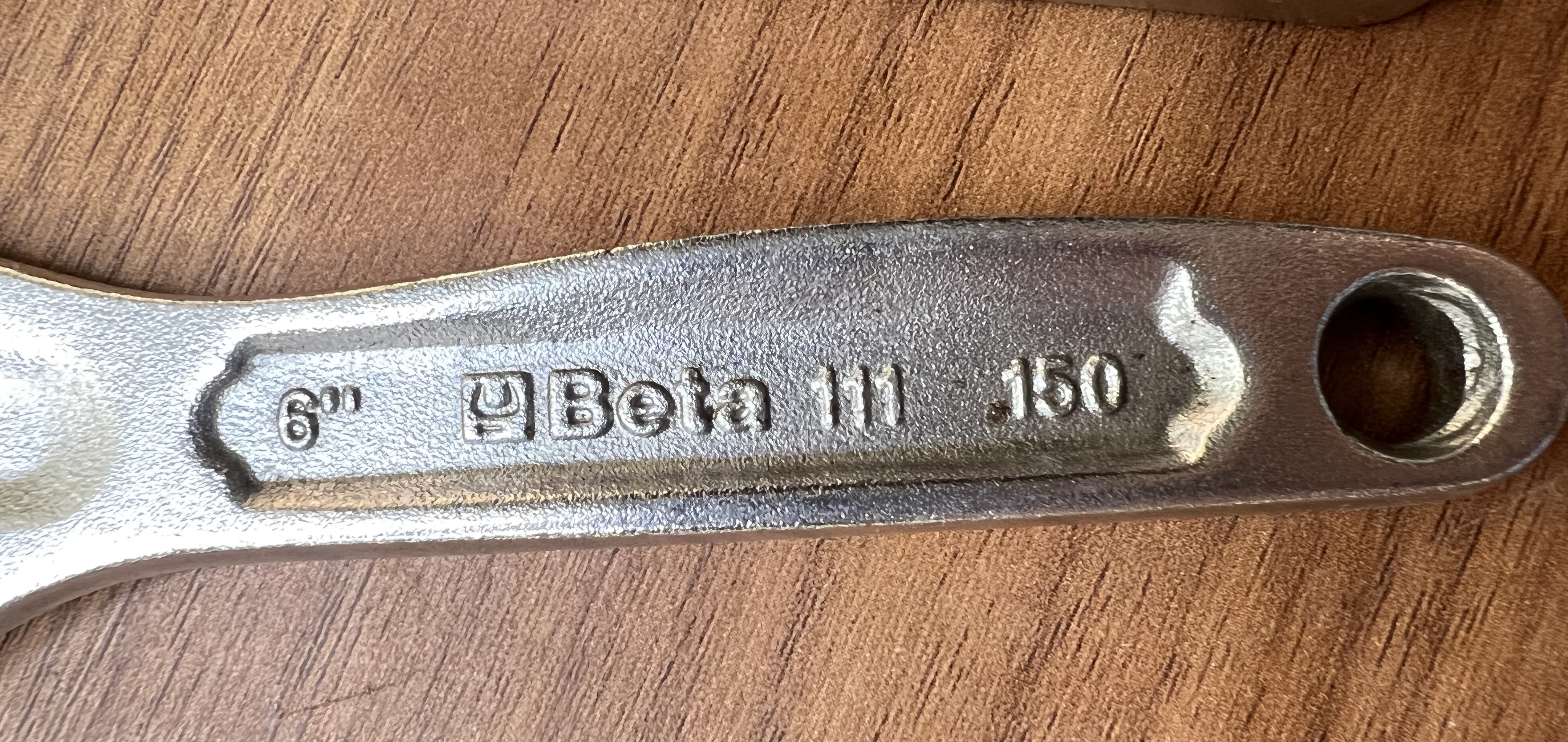 Mỏ lết Beta 6" Italy - Thanh lý mới trên 90%