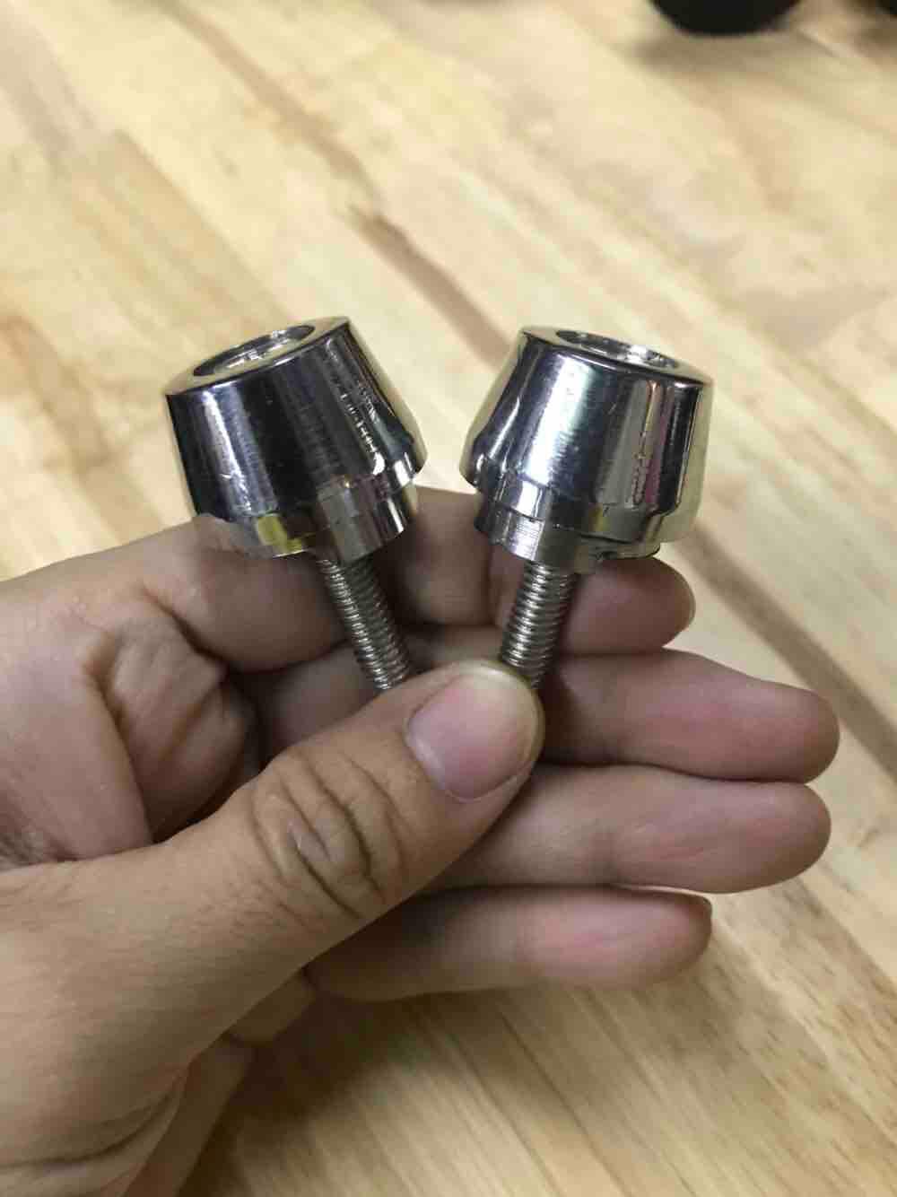 GÙ AIR BLADE FI 2011 INOX 304 ĐẶC NGUYÊN KHỐI CNC ĐẦY ĐỦ PHỤ KIỆN CÓ THỂ LẮP XE ZIN HOẶC CHẾ CHO XE KHÁC