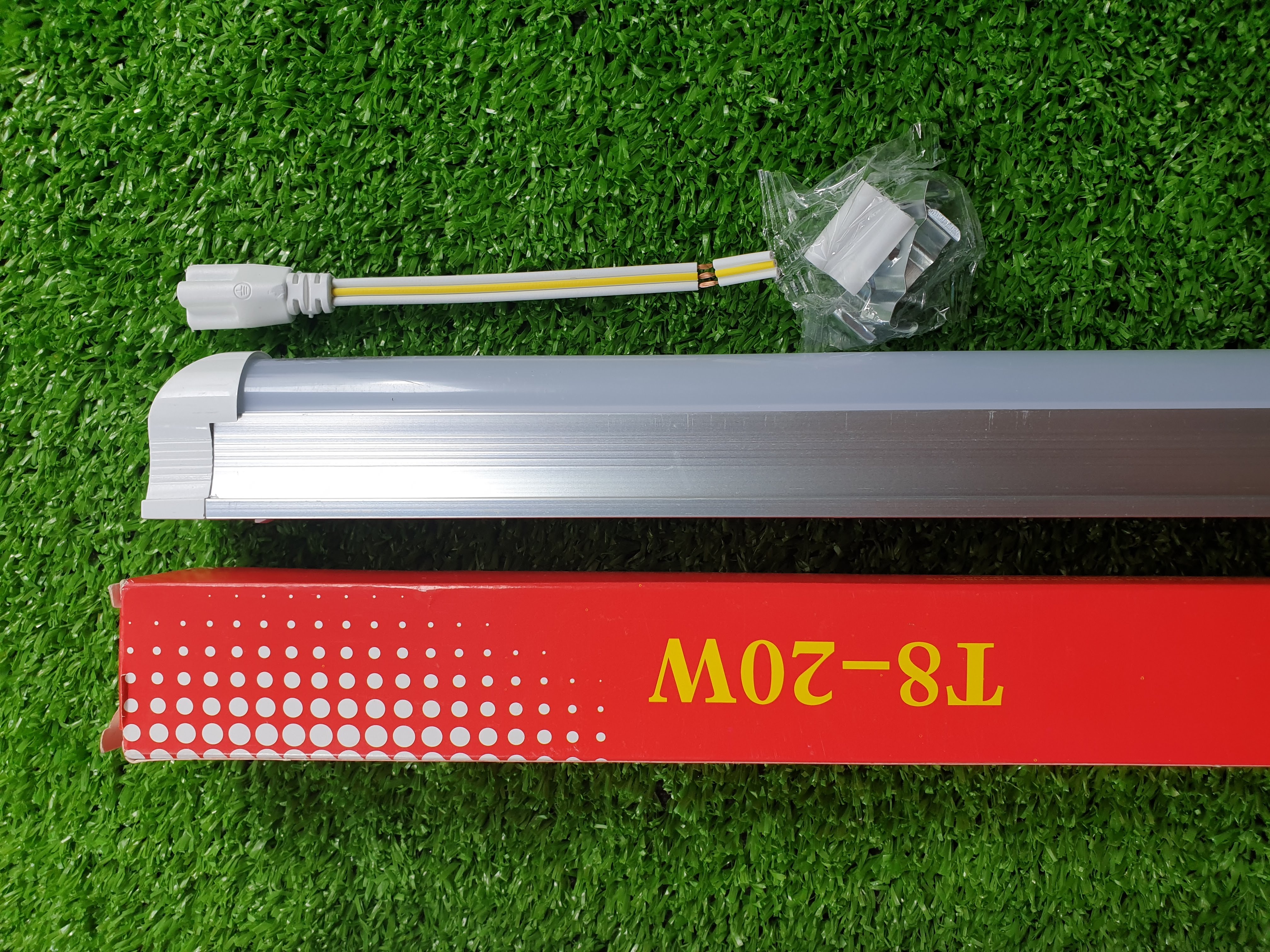 Bộ Đèn Led Liền Máng 60cm -  1m2 - Trắng [ T8 ]