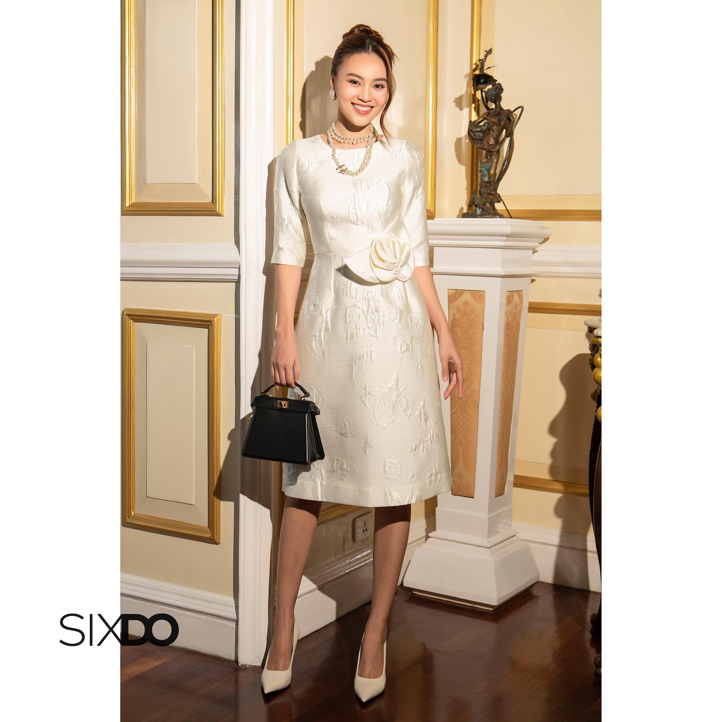 Đầm gấm kem tay lửng SIXDO (Cream Midi Brocade Dress)