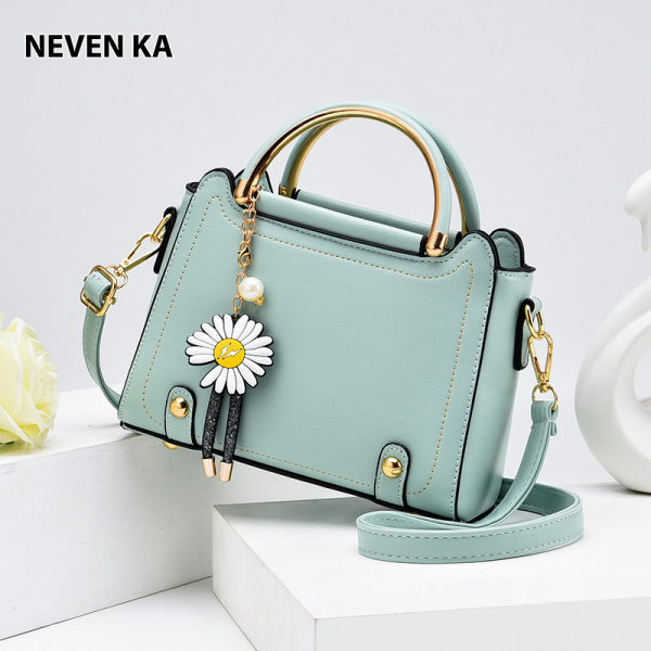 Túi xách tay nữ da trơn móc khóa hoa cúc thương hiệu NEVENKA N9291