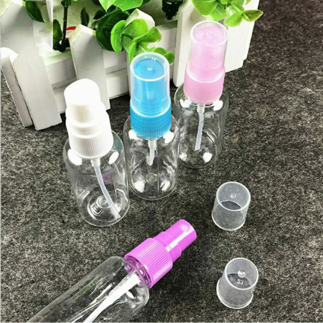 Bình xịt chăm sóc cây - thcs montessori