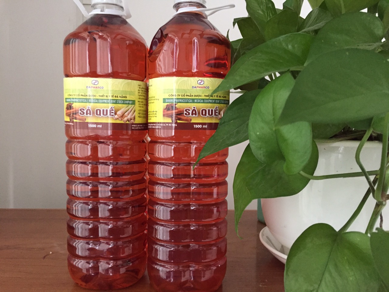 Nước lau sàn sả quế chai 1,5lit Dapharco
