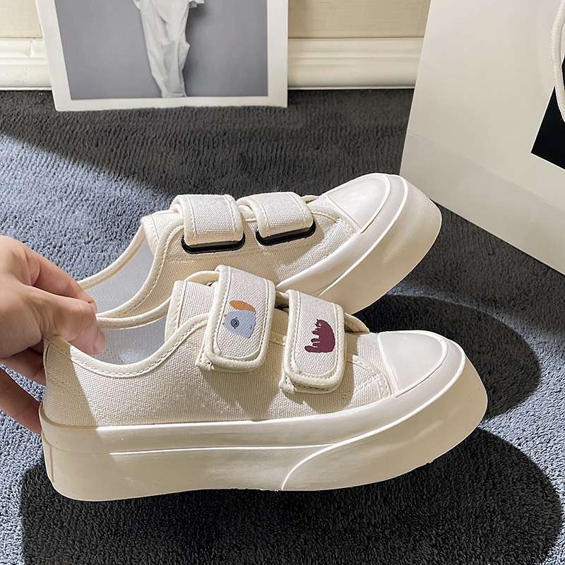 Giày lười nữ slipon con voi con