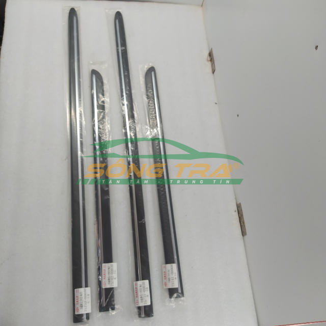 NẸP SƯỜN CỬA VIOS 2003-2005 CÓ CHỈ MẠ (GIÁ 1 CÁI, SHOP SẼ GỌI ĐỂ CHỐT VỊ TRÍ CÁNH)