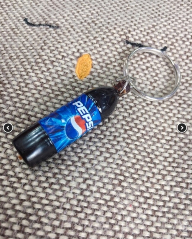 Móc khóa chai nước độc đáo