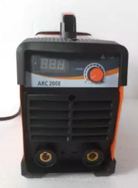 Tặng bó 20 que Hàn que 4 ly với máy hàn JASIC