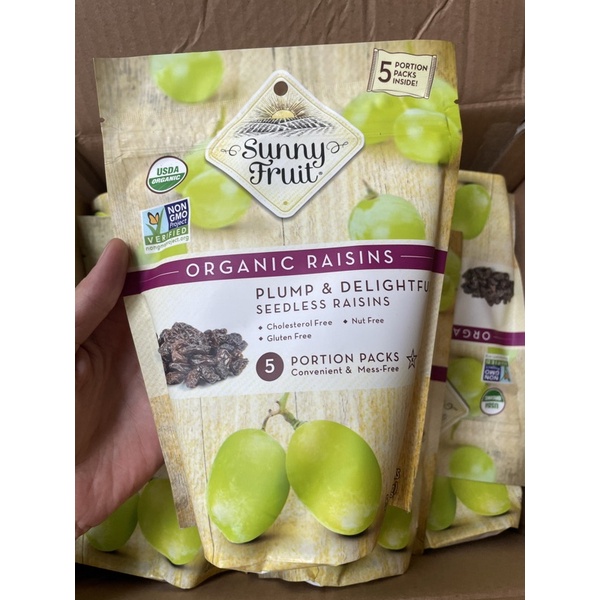 Trái cây khô hữu cơ Sunny Fruit: nho khô, mận khô, mơ khô