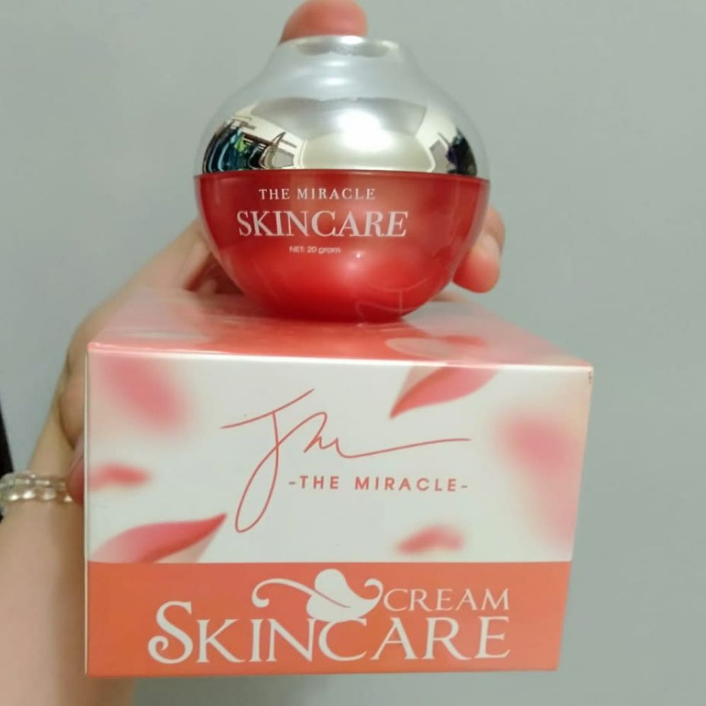 roche posay hydrating cleanser