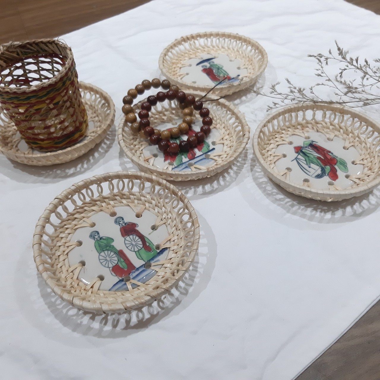 Baskets for cake knitted flower-mix knitted rattan Ware-size D10-circle goods handmade knitted meticulous/gifts for friends/logo Vietnam/picture shirt long/decoration Restaurant Hotel