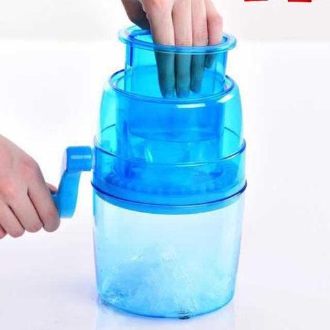 >> SO SÁNH GIÁ MUA MÁY ĐIỆN DI Ở ĐÂU | Shopee Lazada Sendo Tiki 60 May Quay Đá Bào,Máy Bào Đá Mini Cao Cấp. Máy Xay Đá Bào Mua Ở Đâu ,Máy Bào Đá Mini - Dễ Sử Dụng - Mang Đi Bất Kỳ Đâu Bạn Muốn Máy Bào Đá Quay T,ay.