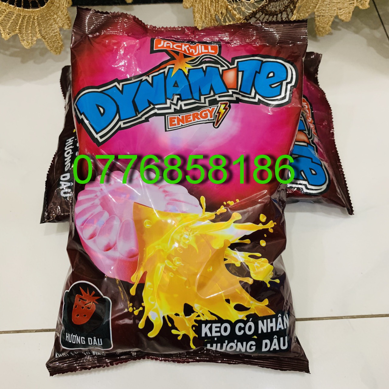 [HCM]COMBO 2 BỊCH KẸO DYNAMTE BIGBANG 320G NHÂN SOCOLA DÂU