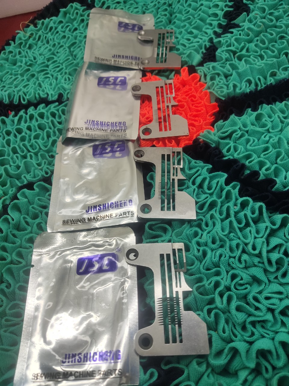 mặt nguyệt vắt sổ 4 chỉ jack