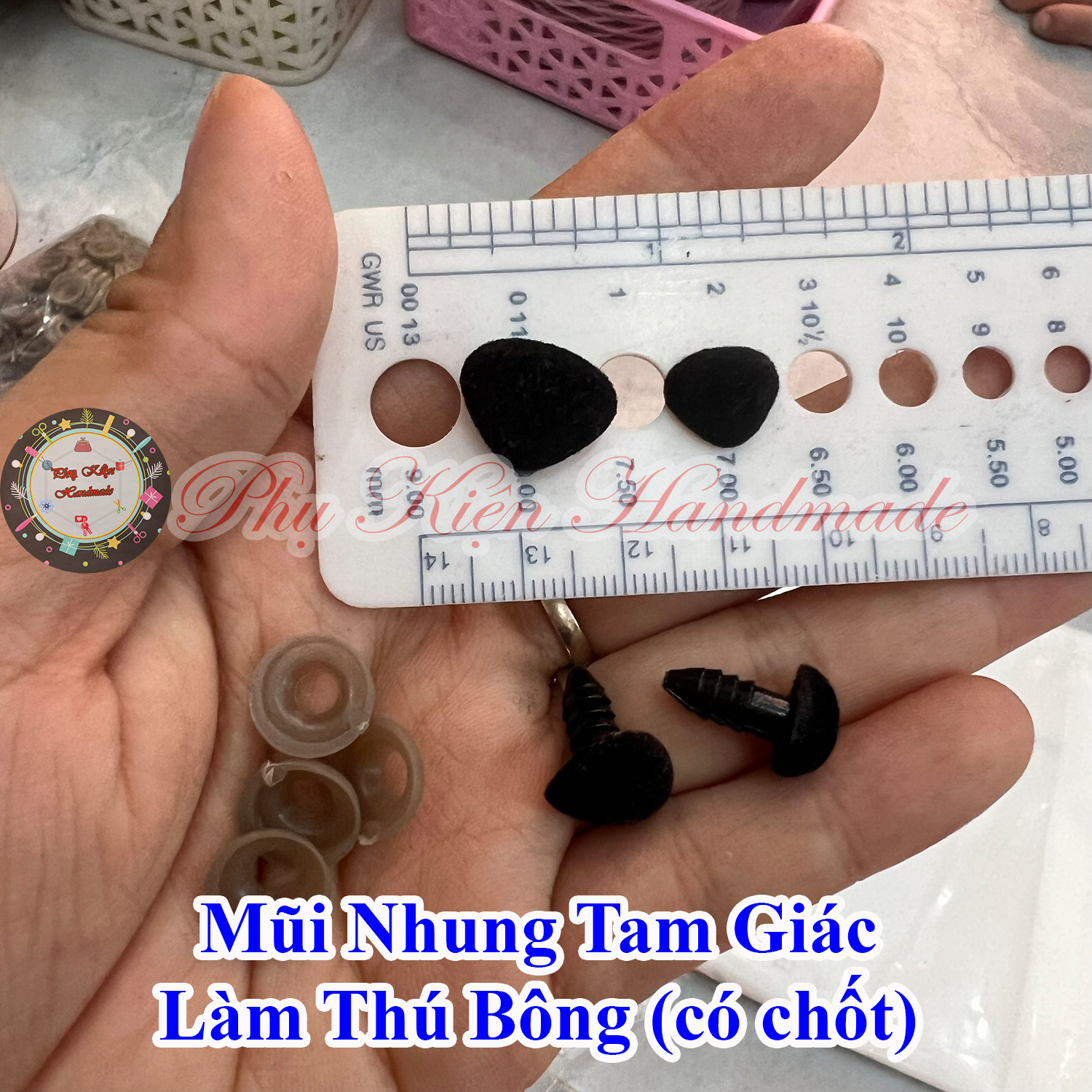 Mũi nhung tam giác làm thú bông (có chốt)